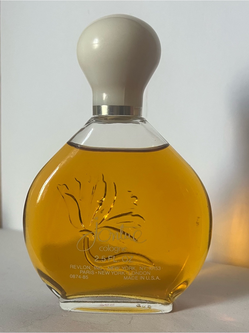 Vintage JONTUE LARGE 2.5 fl oz
Women's Cologne